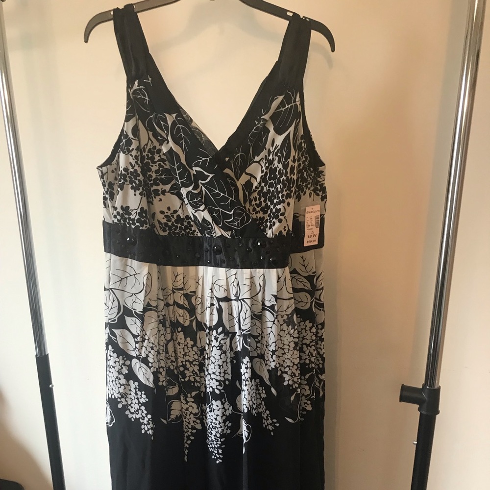 Dress barn black and white dress